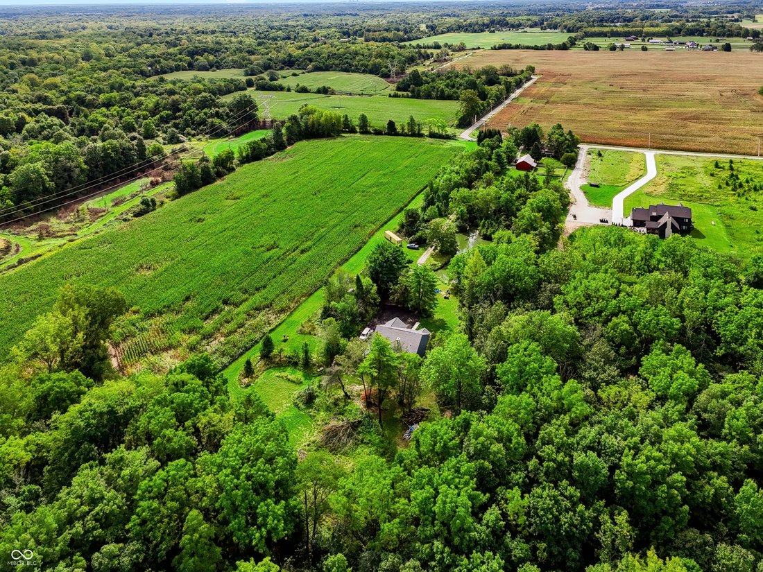 Land in Zionsville, Indiana, United States 2 - 18908045