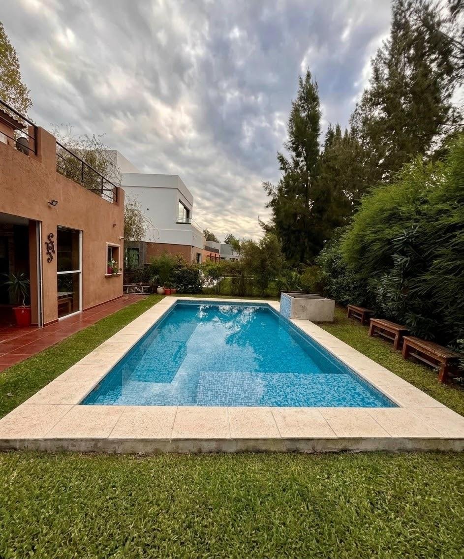 Haus in Esteban Echeverría, Provinz Buenos Aires, Argentinien 4 - 18905297