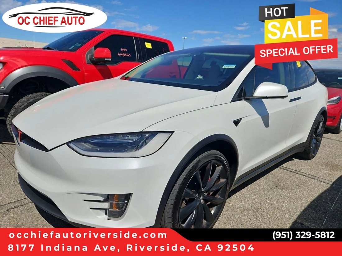 Suv in Riverside, CA, United States 1 - 18913866