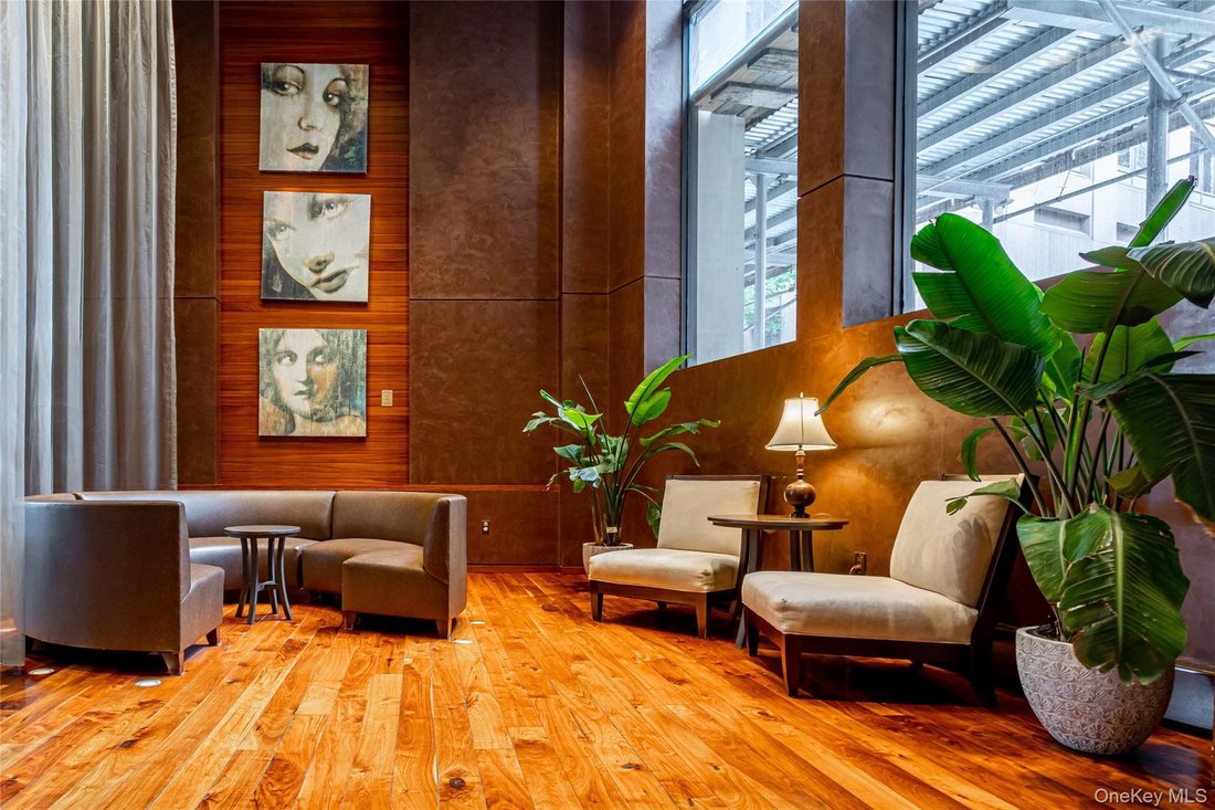 Condo in New York, New York, United States 4 - 18905740