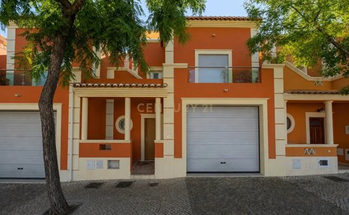 Villa in Moncarapacho, Algarve, Portugal 1