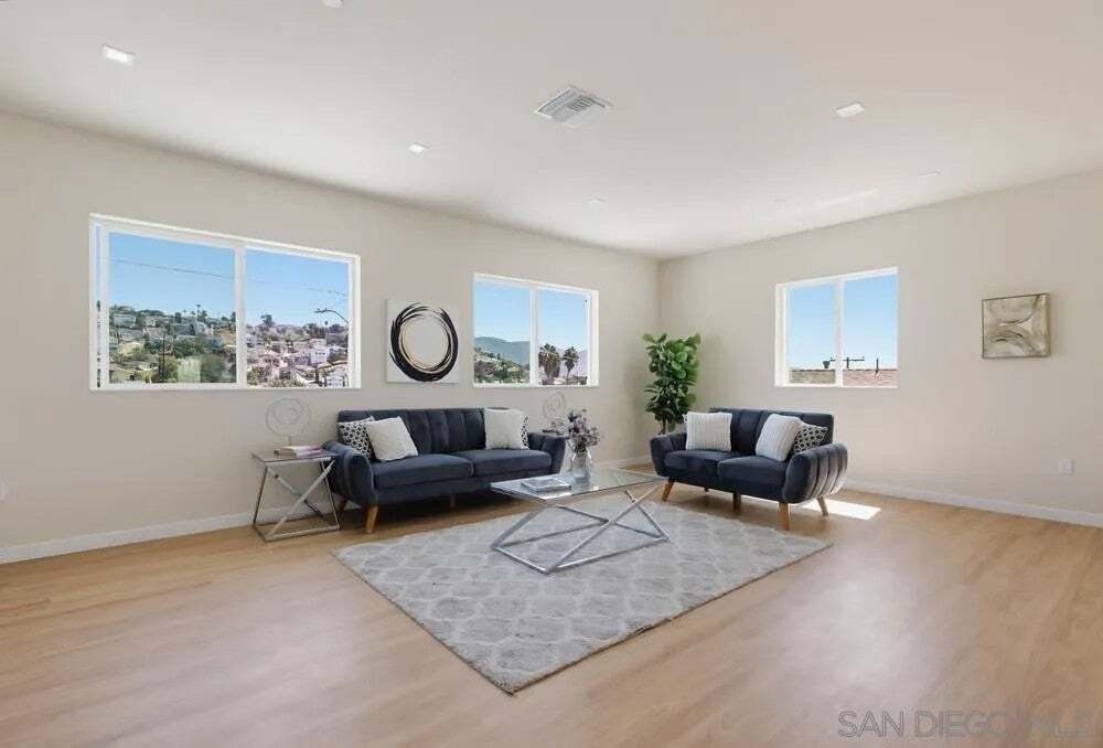 Casa a Spring Valley, California, Stati Uniti 4 - 18917324