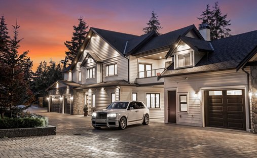 Estate in Surrey, British Columbia, Canada 1