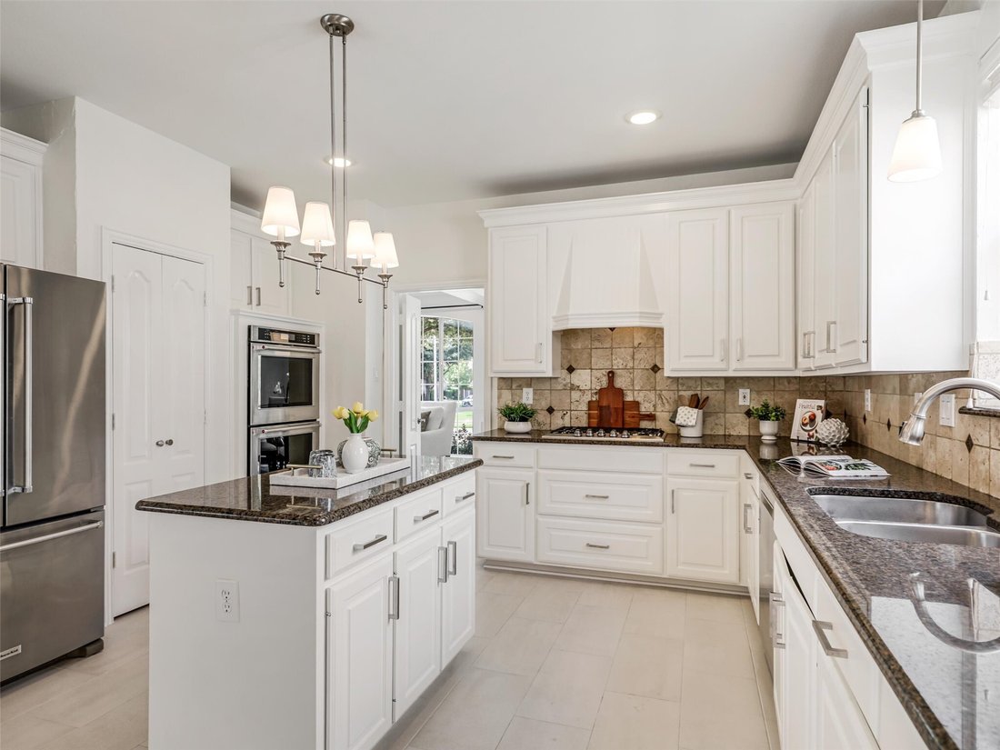 House in Plano, Texas, United States 5 - 18917349