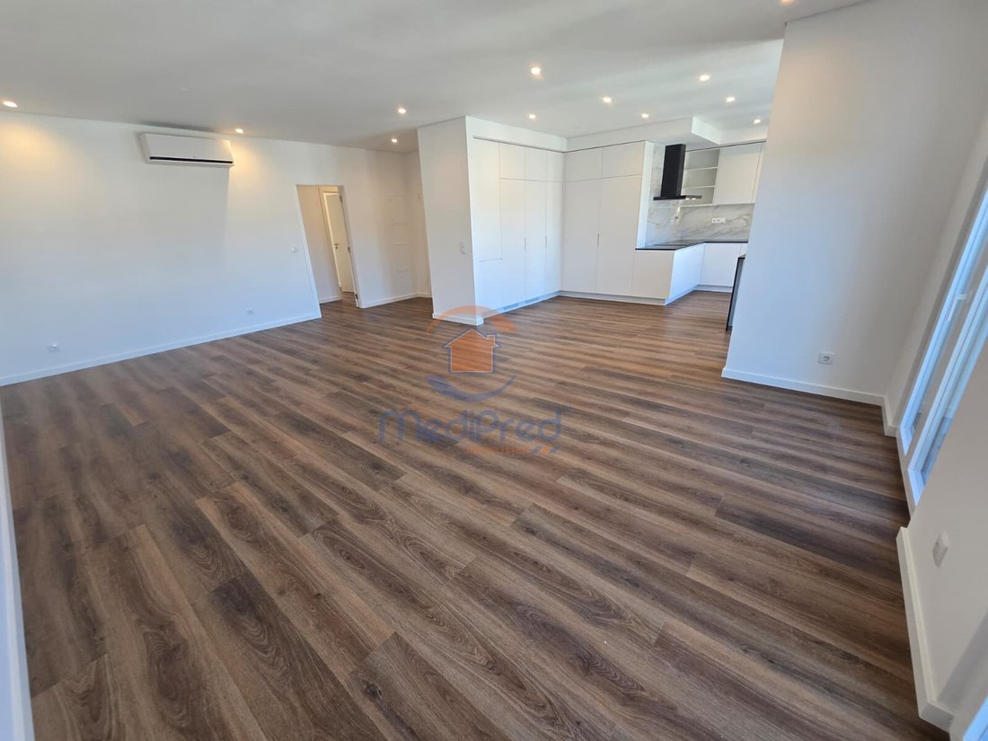 Apartment in Ramada e Canecas, Lisbon, Portugal 3 - 18916083