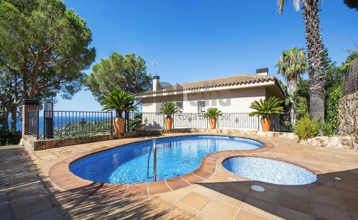 Terreno en Lloret de Mar, Cataluña, España 1