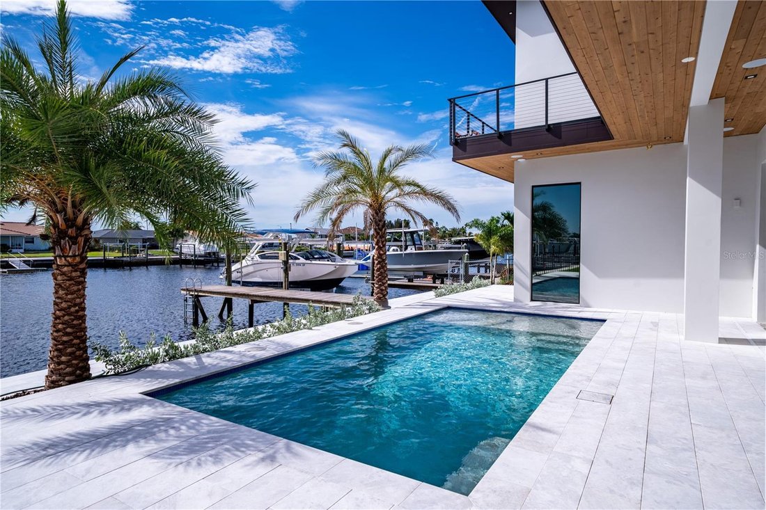 House in New Port Richey, Florida, United States 5 - 18915232