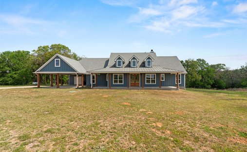 House in Davilla, Texas, United States 1
