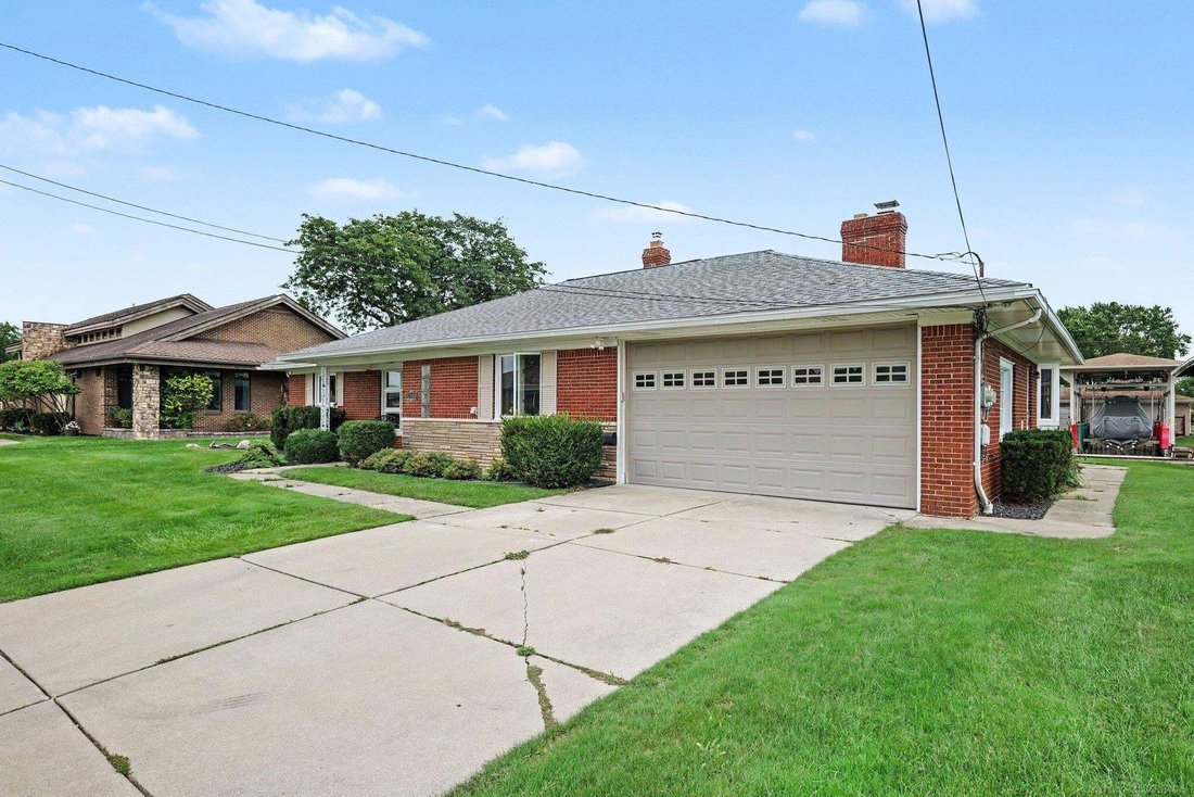 House in Mount Clemens, Michigan, United States 3 - 18906559