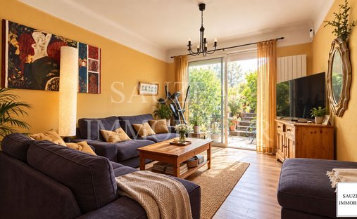House in Champ des Oiseaux, Bagneux, France 1