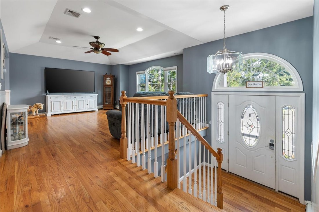 Casa a Bethpage, New York, Stati Uniti 3 - 18908100