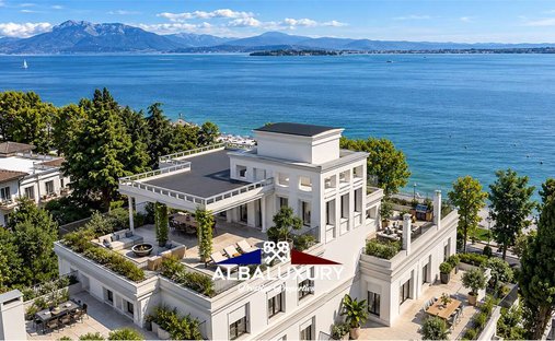 Apartment in Desenzanino, Desenzano del Garda, Lombardy 1
