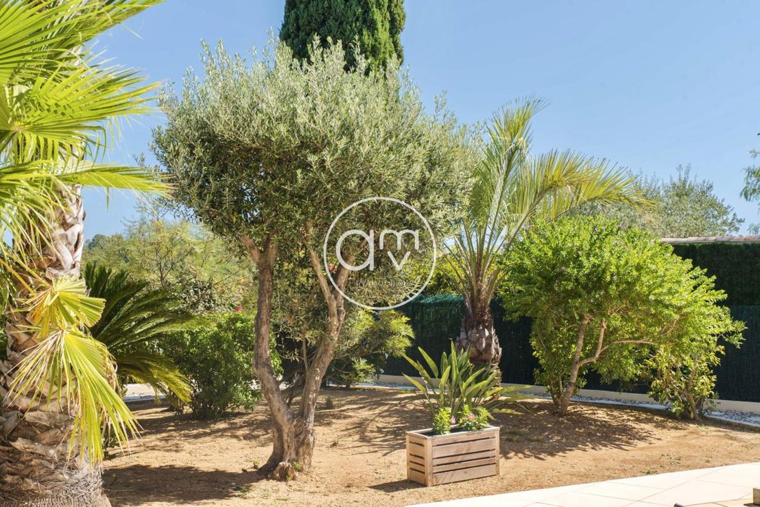 Casa a La Londe-les-Maures, Provenza-Alpi-Costa Azzurra, Francia 4 - 18911041