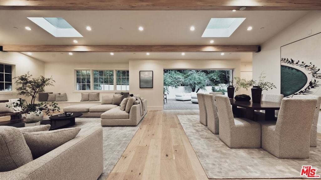 House in Los Angeles, California, United States 4 - 18908841