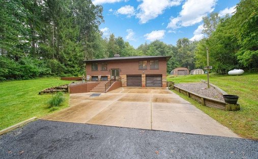 Casa a Parma, Michigan, Stati Uniti 1