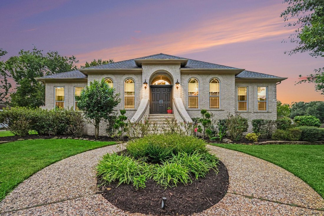 House in Friendswood, Texas, United States 1 - 18910512