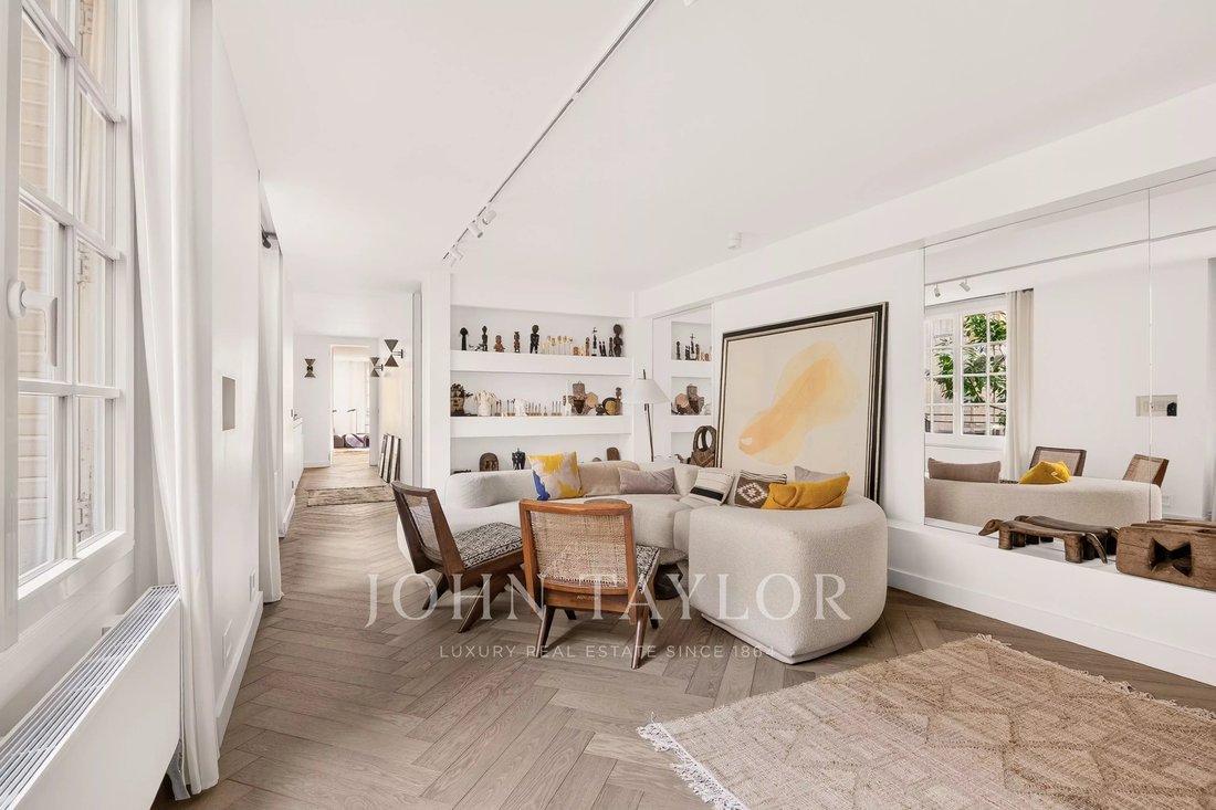 Apartment in Île Saint Louis, Paris 4e Arrondissement, Paris 4 - 18908009