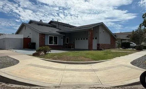 House in Signal Hill, California, United States 1