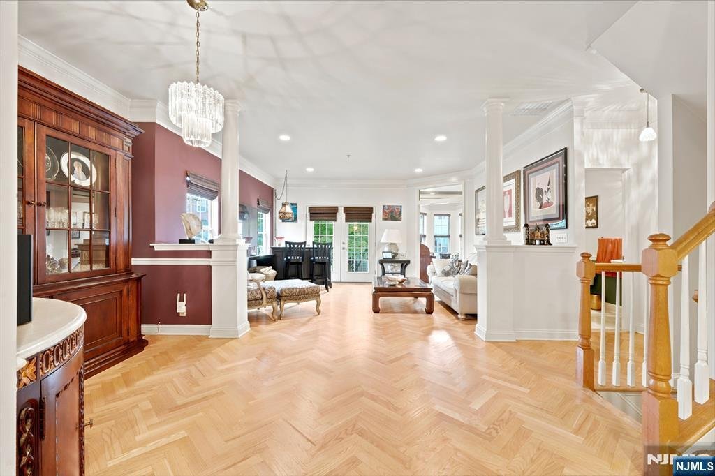 Townhouse in Secaucus, New Jersey, United States 5 - 18916242