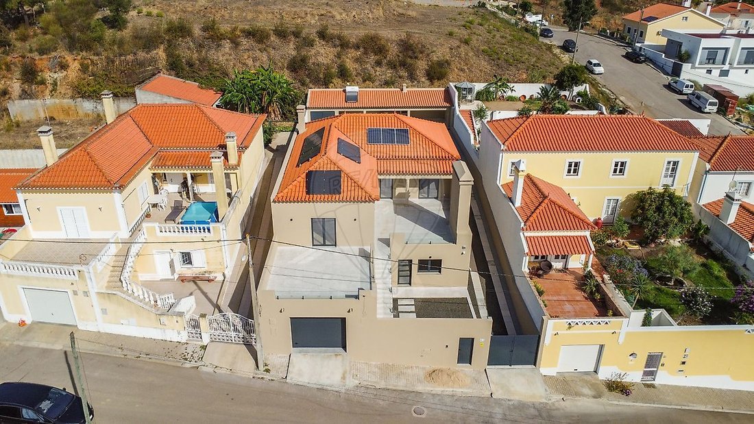 Villa in Montargil, Portalegre District, Portugal 1 - 18693399