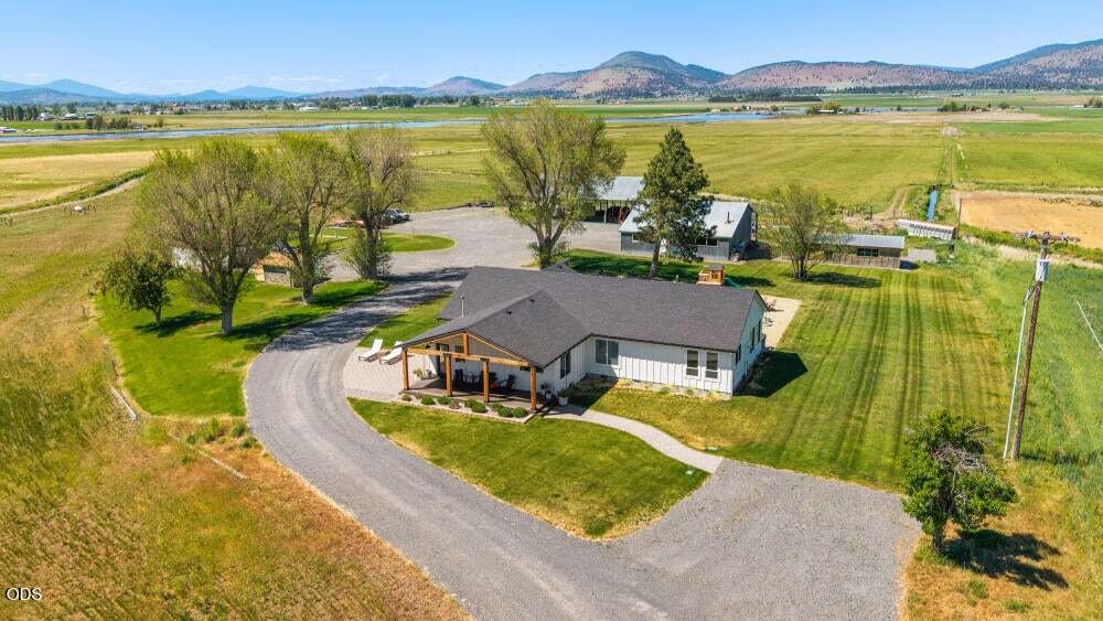 House in Klamath Falls, Oregon, United States 1 - 18909602