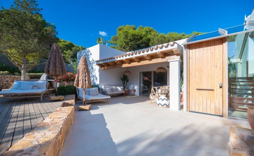 House in Sant Jordi de ses Salines, Sant Josep de sa Talaia, Balearic Islands 1