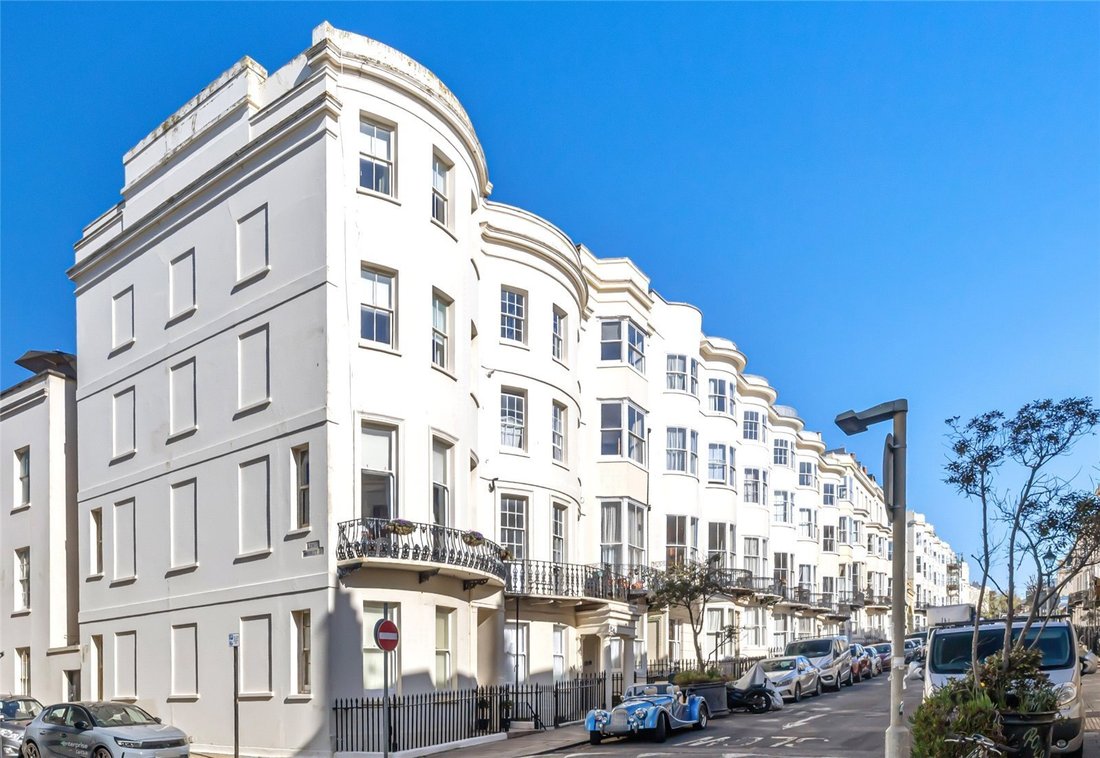 Apartment in Hove, England 1 - 18906955