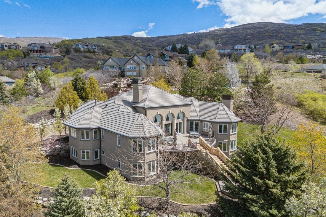 Maison à Bountiful, Utah, États-Unis 4 - 18909541