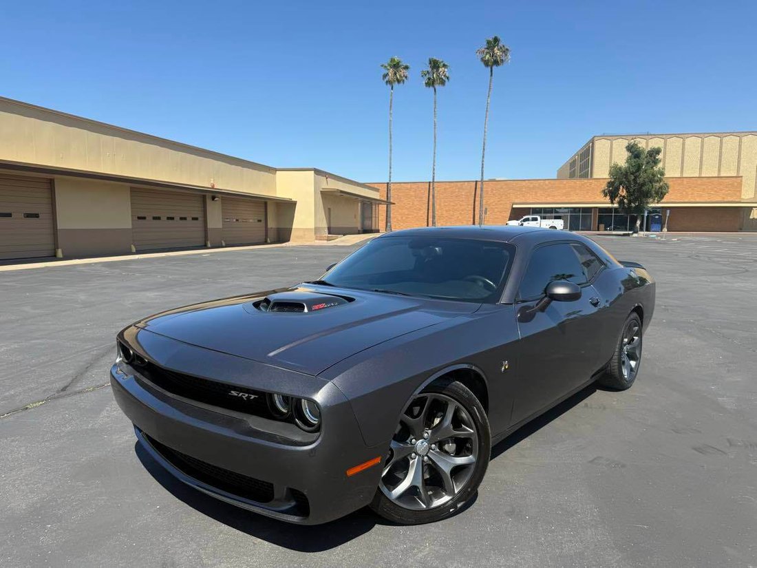 Coupe in Sacramento, CA, United States 3 - 18906853