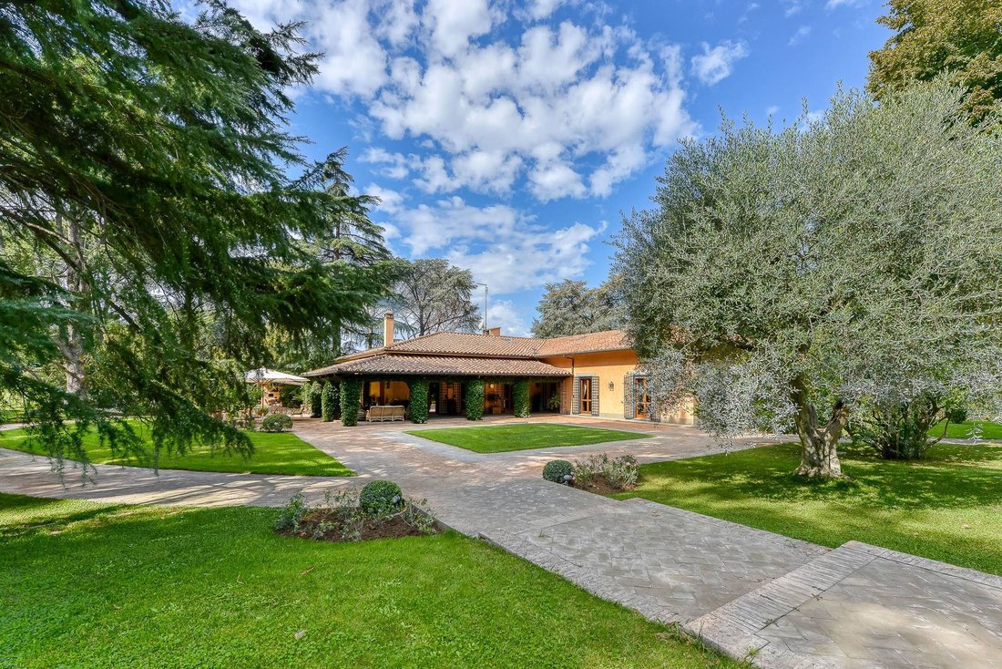 House in La Giustiniana, Rome, Italy 1 - 16473108