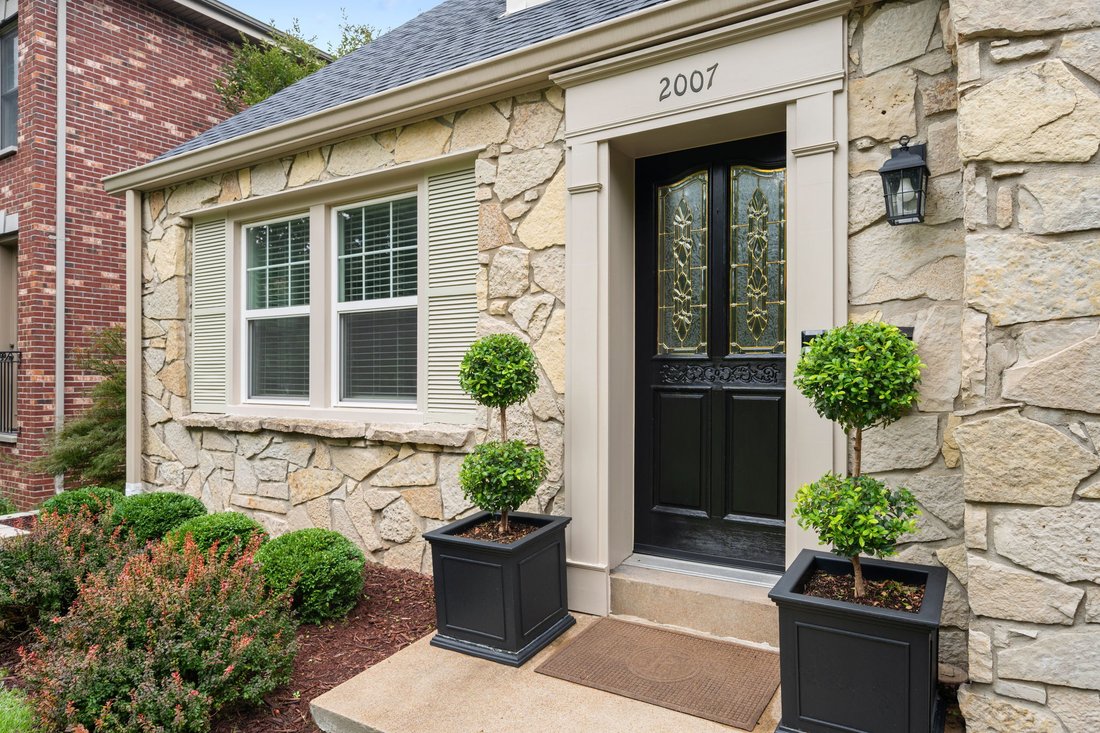 House in Brentwood, Missouri, United States 2 - 18905321