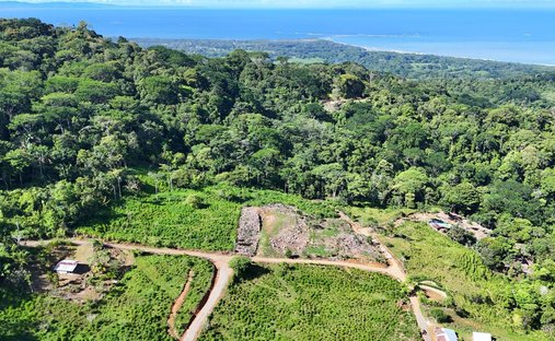 Land in Uvita, Puntarenas Province, Costa Rica 1