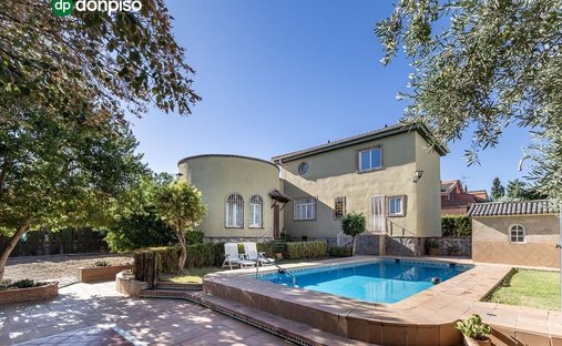 Villa in Las Gabias, Andalusia, Spain 1