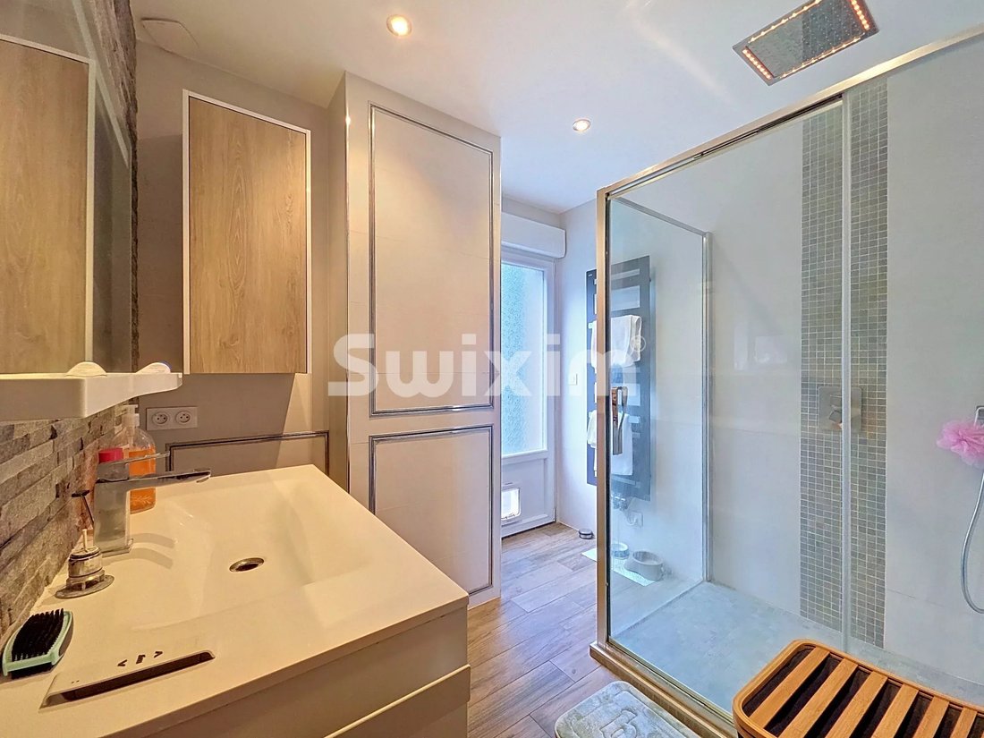 Apartment in Divonne-les-Bains, Auvergne-Rhône-Alpes, France 5 - 18907857