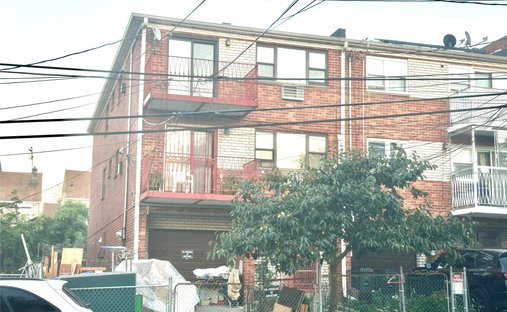 House in New York, New York, United States 1