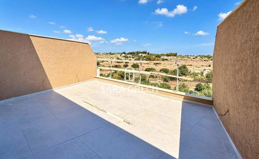 Penthouse in Birżebbuġa, Malta 1