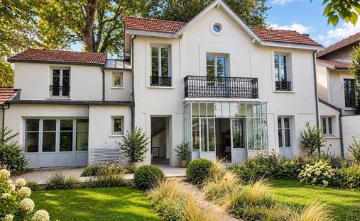 Maison à Château de Vaucresson, Vaucresson, France 1