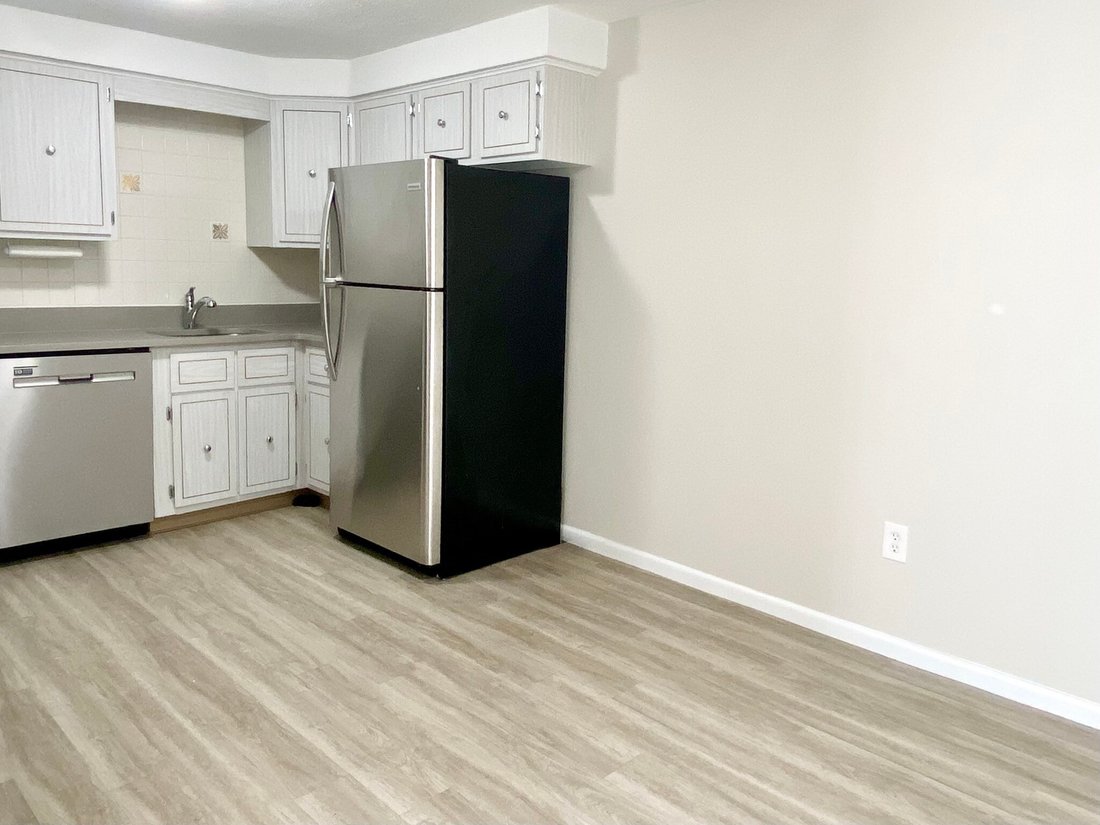 Condo in Malden, Massachusetts, United States 4 - 18910687