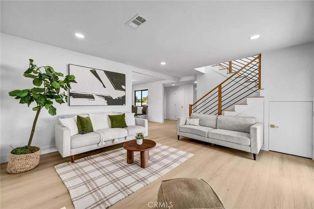 House in Huntington Beach, California, United States 3 - 18910051