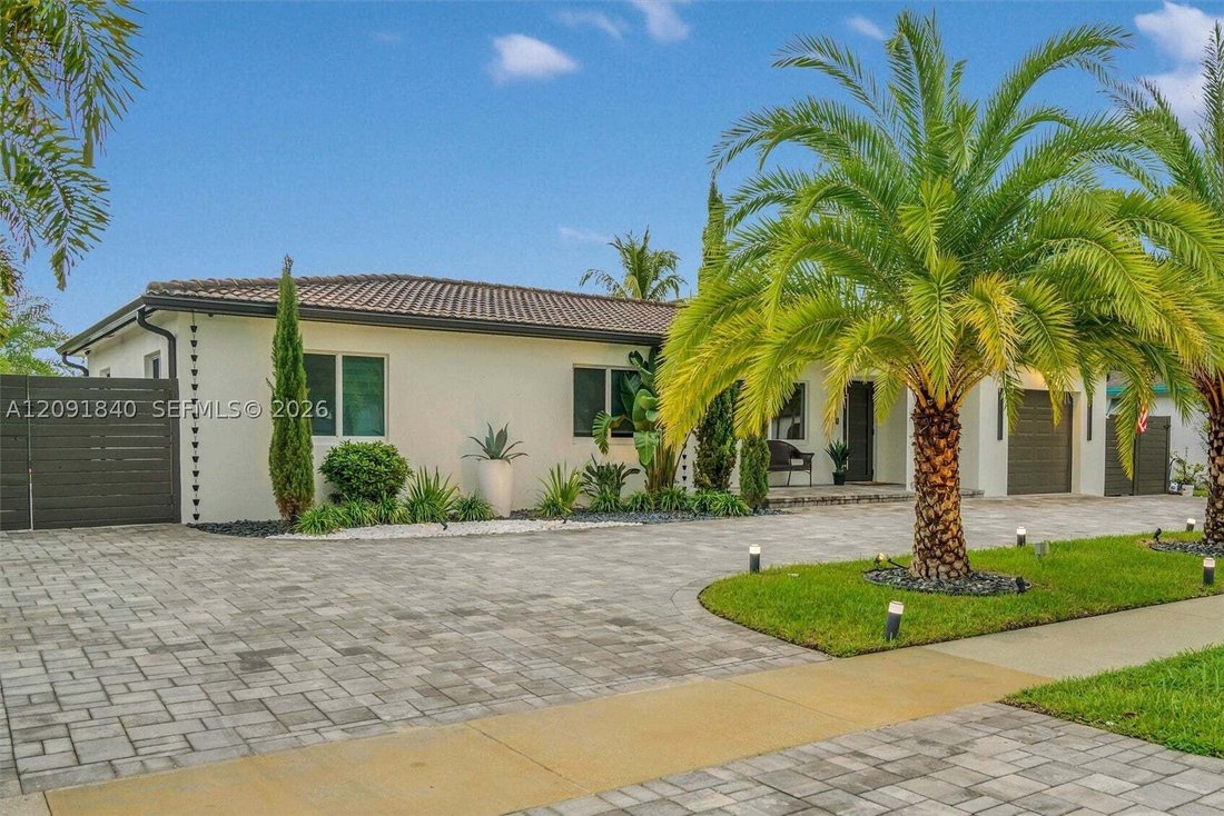 House in Boca Raton, Florida, United States 2 - 18909738