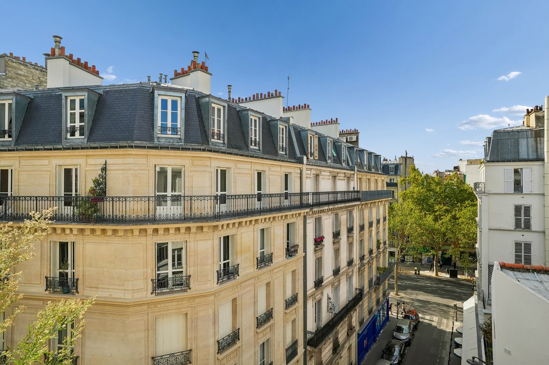 Apartment in Gros Caillou, Paris 7e Arrondissement, Paris 4 - 18908022