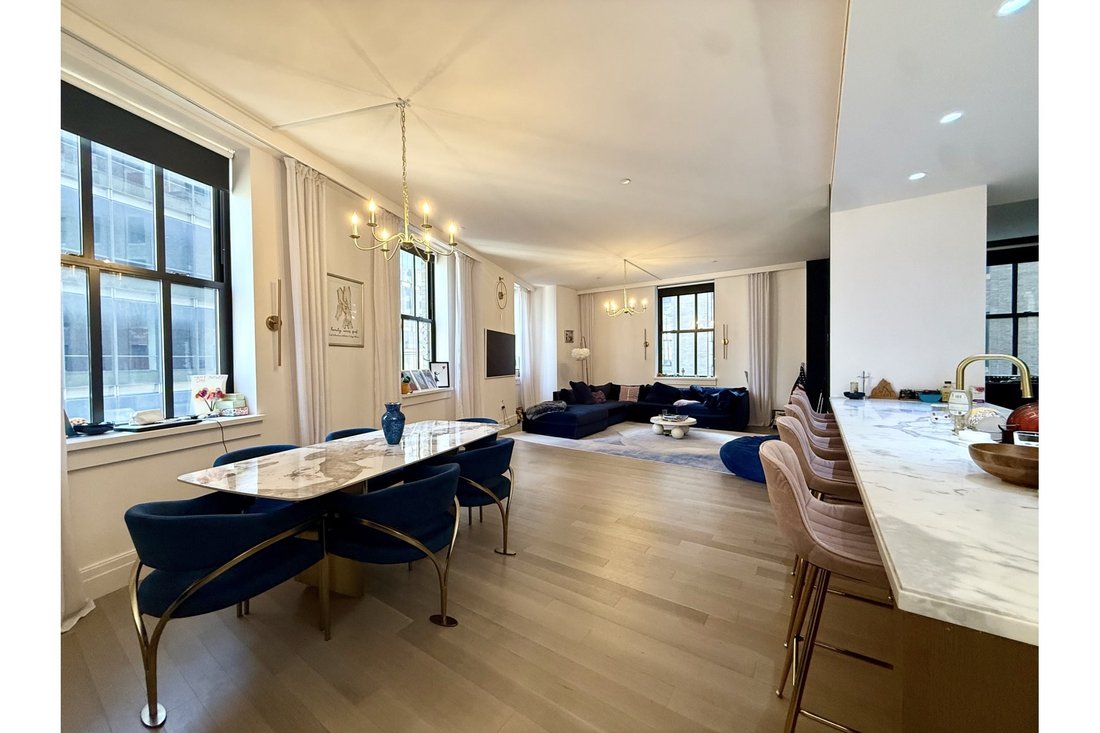 New York, New York, United States 1 - 18920725