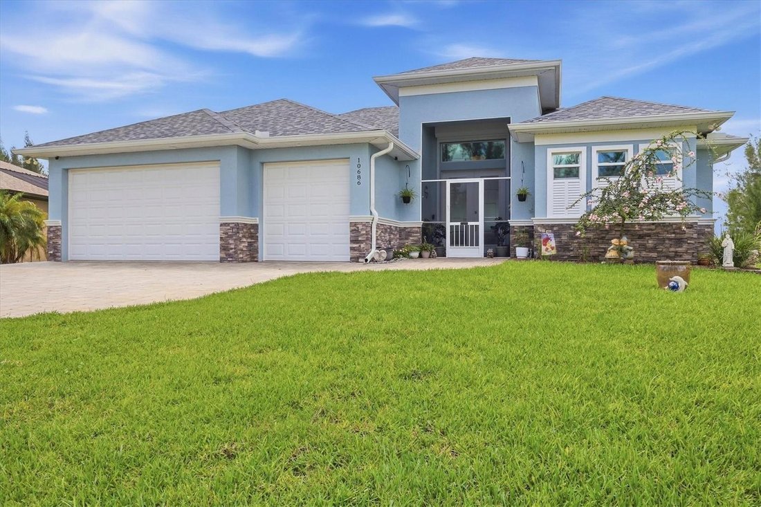 House in Port Charlotte, Florida, United States 1 - 18909155