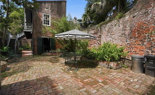 Condo in New Orleans, Louisiana, United States 1