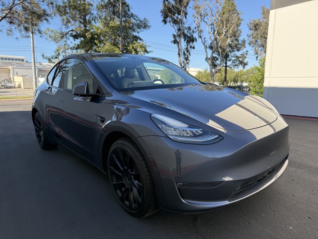 Tesla Model Y in San Diego, CA, United States 2 - 18915405