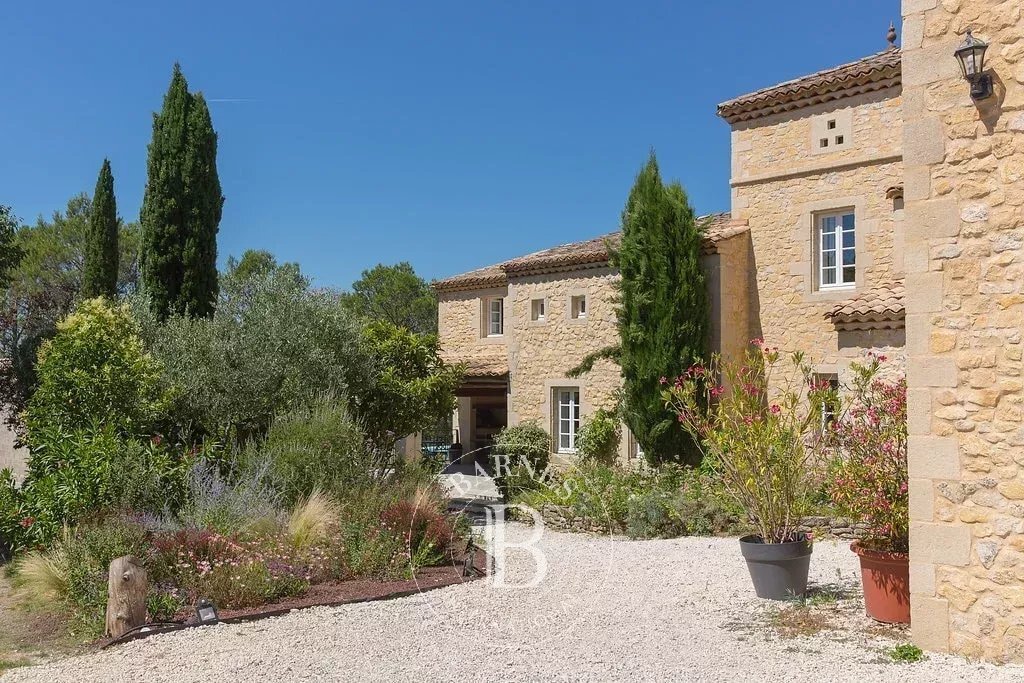 House in Uzès, Occitania, France 1 - 18905671