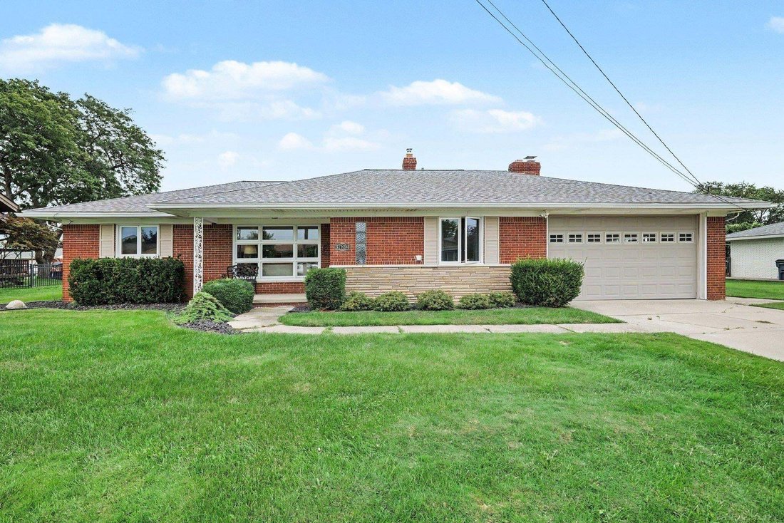 House in Mount Clemens, Michigan, United States 4 - 18906559