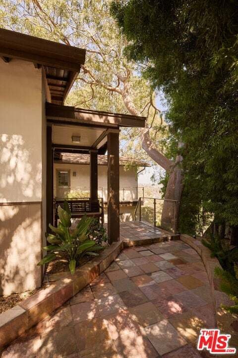 House in Los Angeles, California, United States 2 - 18908893
