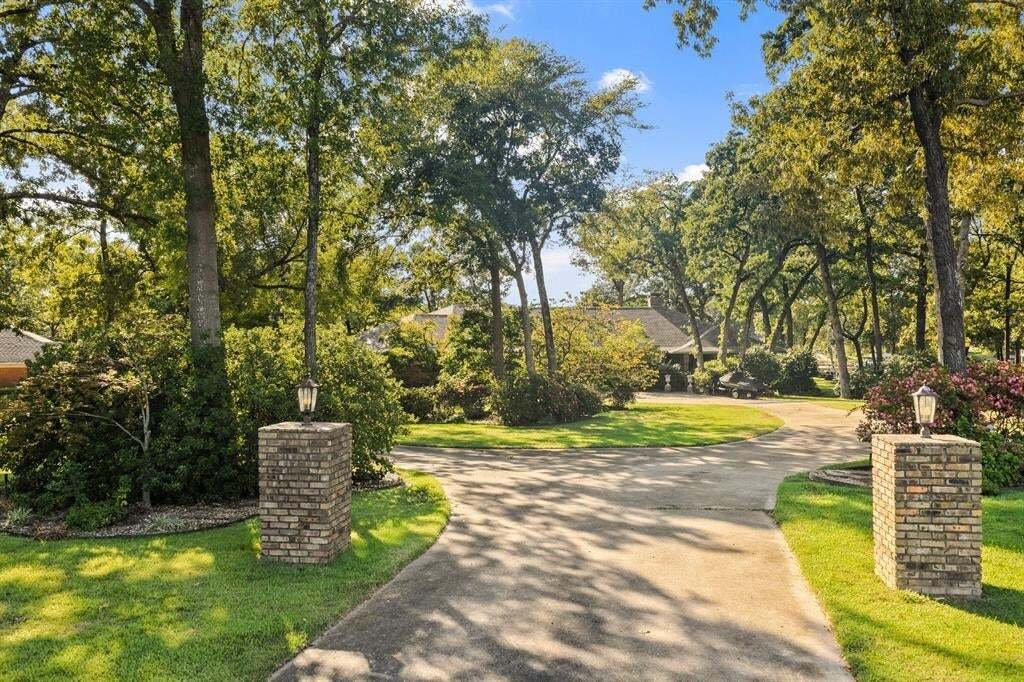 House in Pittsburg, Texas, United States 1 - 18910661