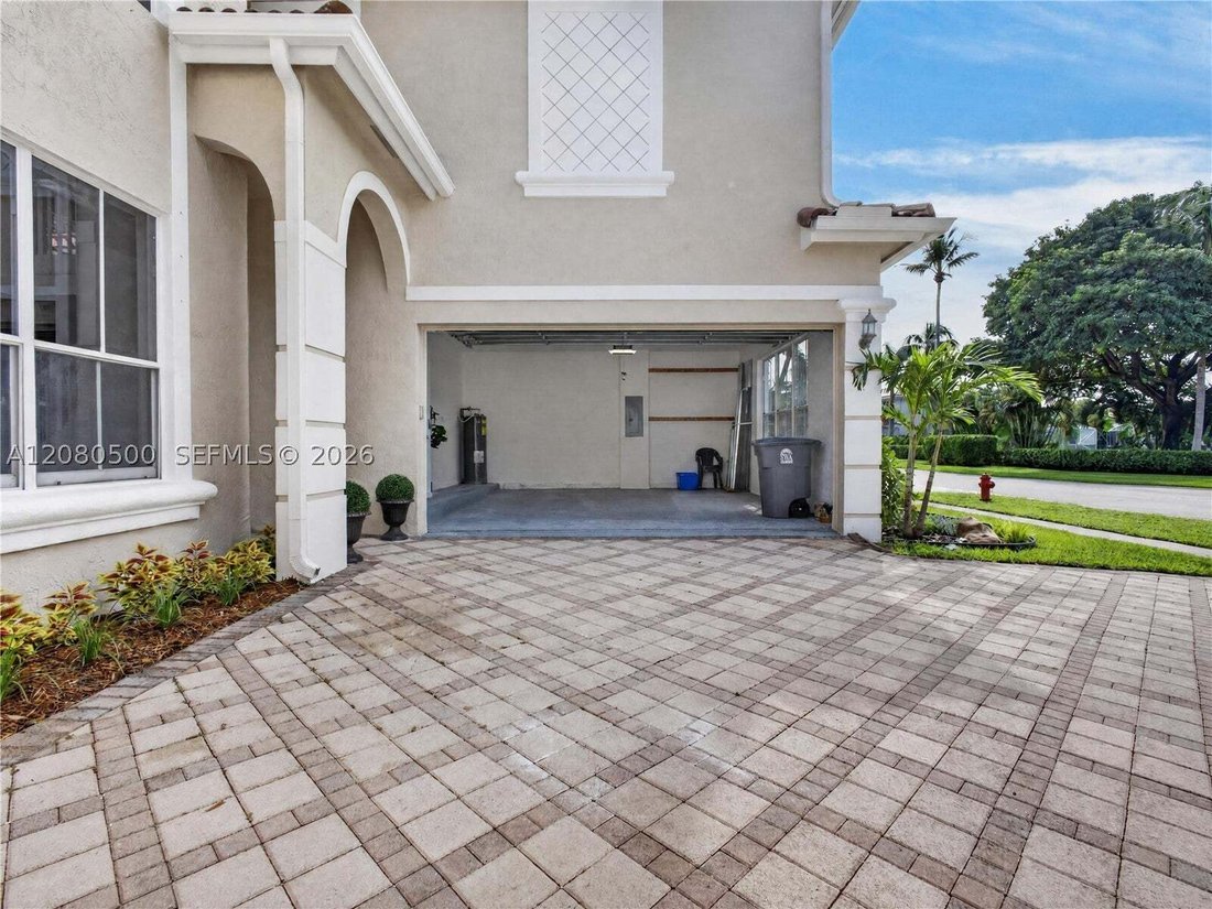 House in Boca Raton, Florida, United States 3 - 18917070